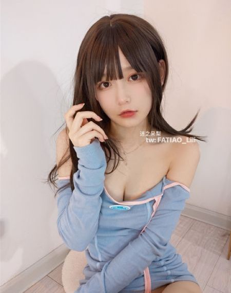 毛片在线免费观看网址_超清高清视频观看