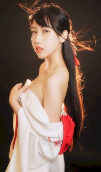 在线观看姐姐的朋友_免费在线观看播放