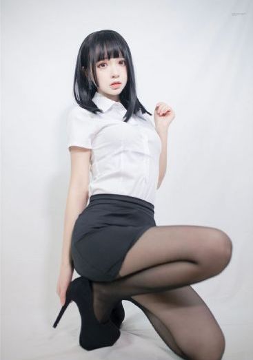 美女被草漫画_BD英语电影全集观看